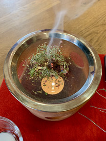 Seminar zum Verräuchern einheimischer Harze und Kräuter in den Rauhnächten