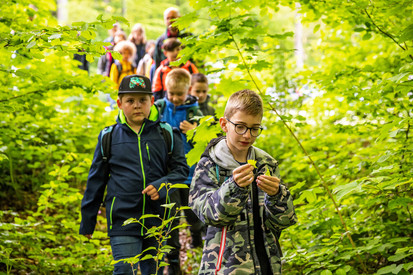 Am 23. August können Kinder am Haus der Nachhaltigkeit das Abenteuer Jagd und Wald erleben Am 23. August können Kinder am Haus der Nachhaltigkeit das Abenteuer Jagd und Wald erleben