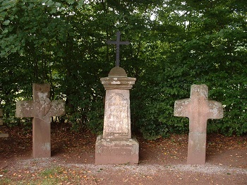 Drei Steinkreuze