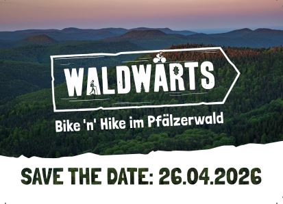 Das Bild zeigt einen Werbeflyer, auf dem für die Veranstaltung Waldwärts am 26.04.2026 geworben wird.